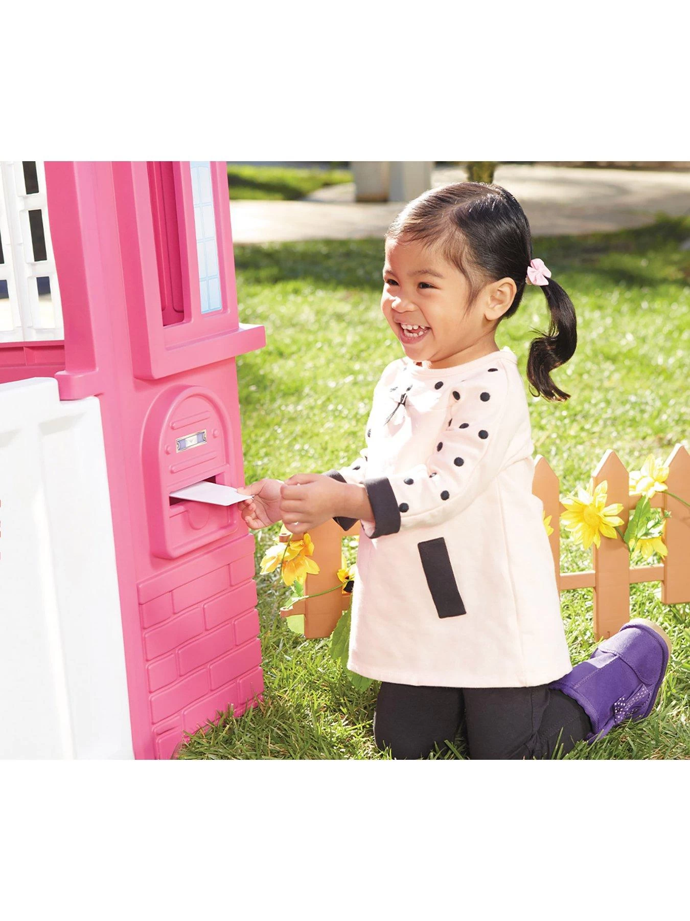 Little Tikes Cape Cottage Playhouse - Pink - Image 6