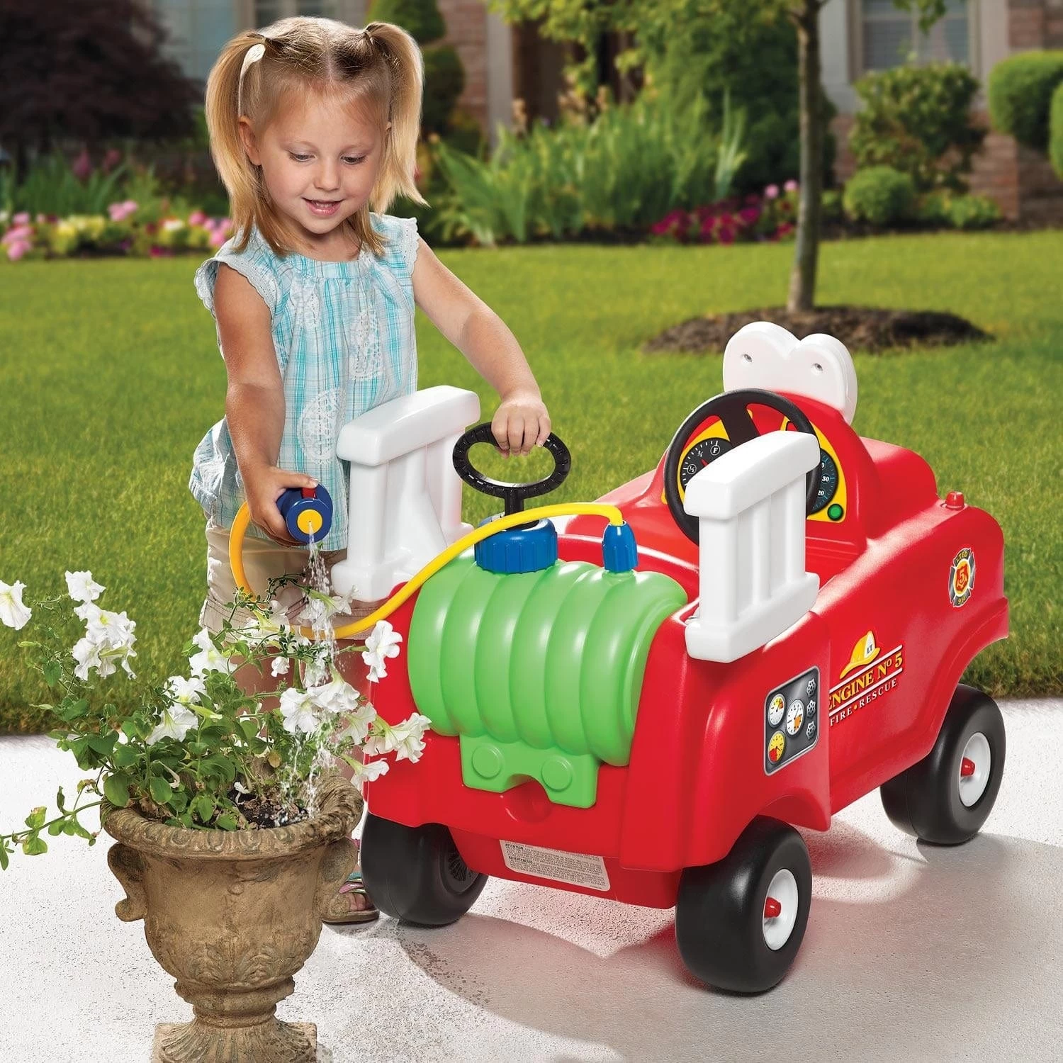 Little Tikes Spray & Rescue Fire Truck - Image 2