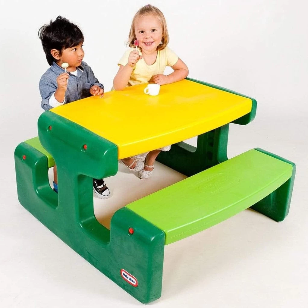 Little Tikes Picnic Table Evergreen - Image 3