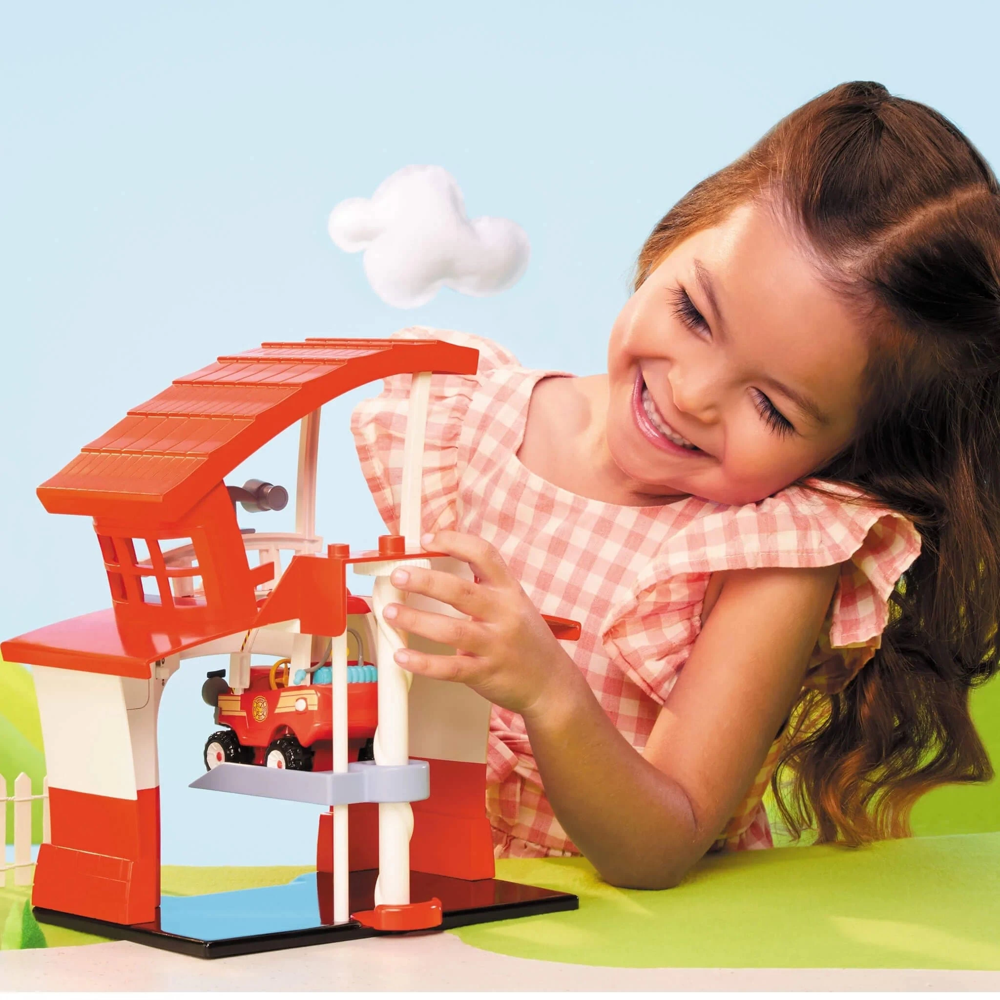 Little Tikes Let’s Go Cozy Coupe Fire Station - Image 4