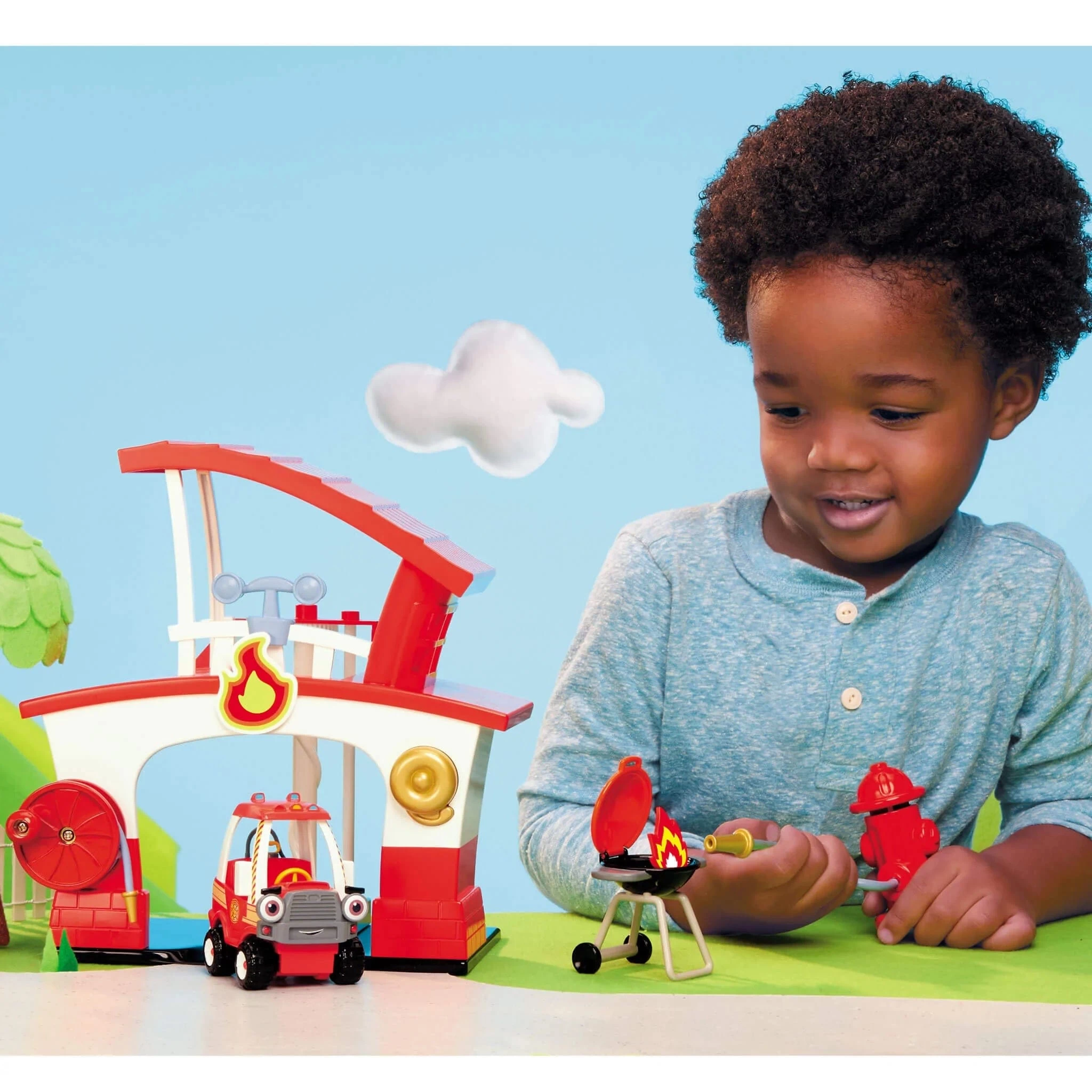 Little Tikes Let’s Go Cozy Coupe Fire Station - Image 5